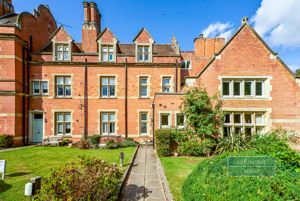 Photo 9- click for photo gallery